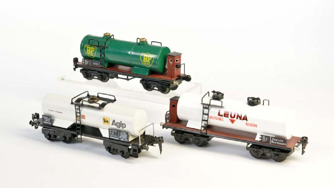 Marklin Replika (Merkur u.a.), 3 Kesselwagen 4 achsig (1 of 1)