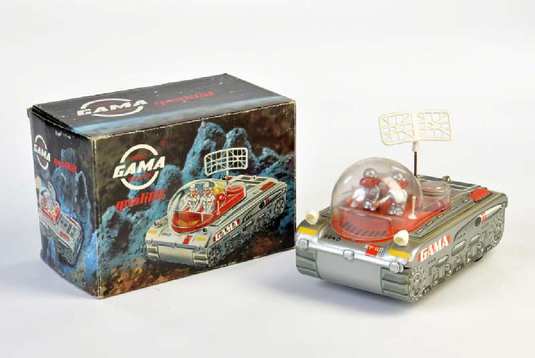 Gama, Space Fahrzeug Y 10 (1 of 1)