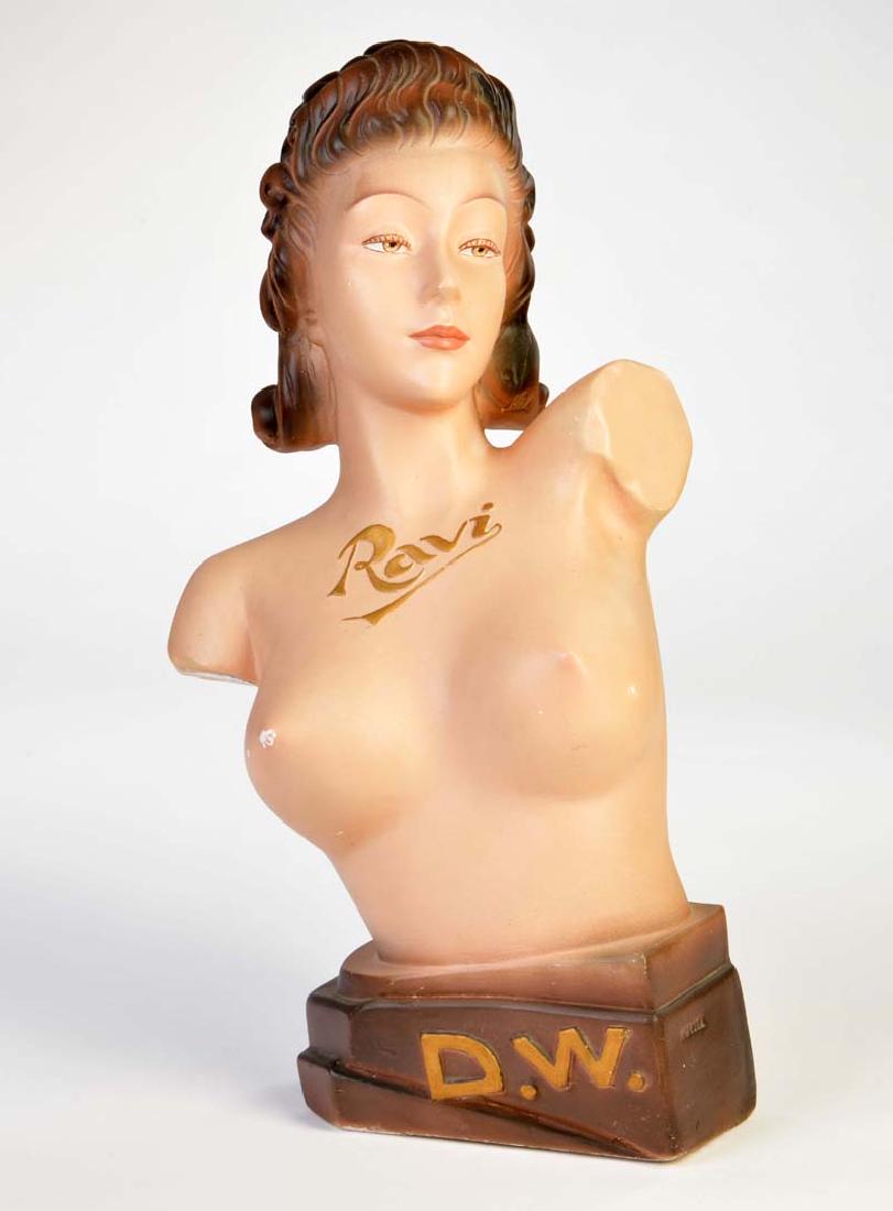 Rawi Bueste (1 of 1)