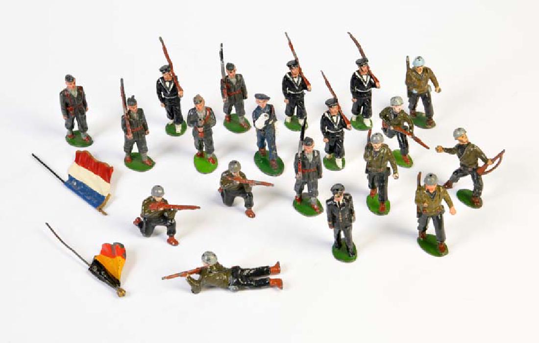 Timpo Toys, 19 franzoesische + belgische Soldaten: Timpo Toys, 19 franzoesische + belgische Soldaten, England, 6 cm, Druckguss, LM, um 1950, Z 2