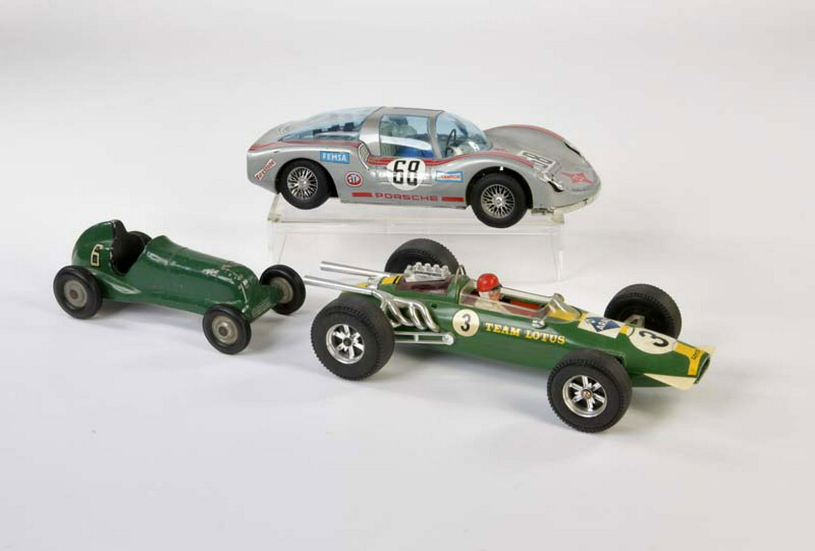 Gama u.a., 3 Rennwagen (1 of 1)