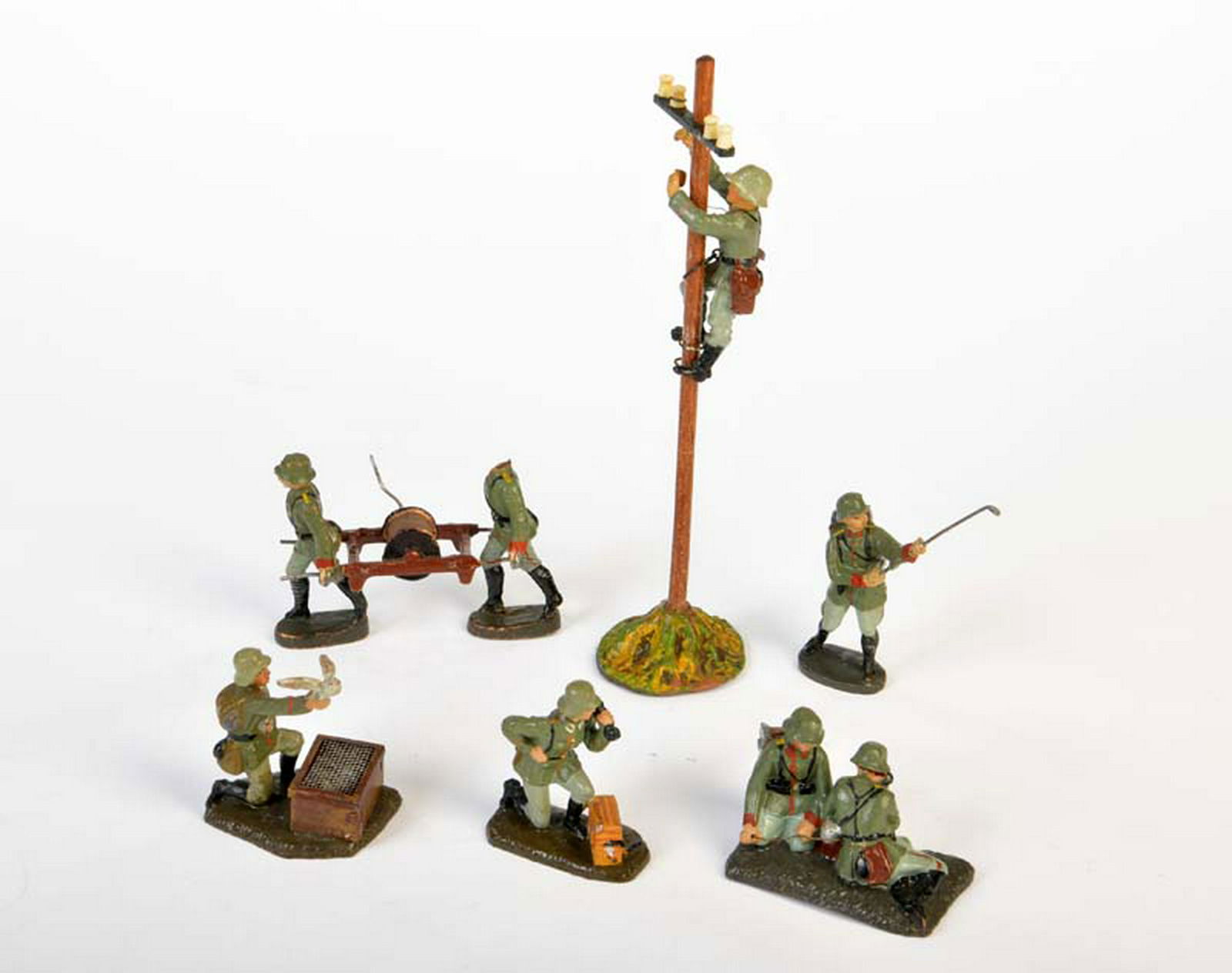 Elastolin, Lineol, 7 Melde + Fernmeldesoldaten (1 of 1)