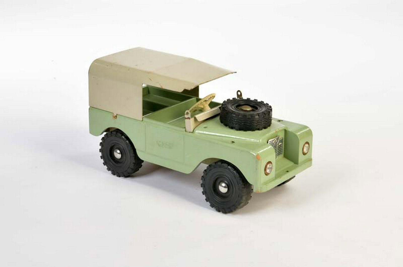 Steiff, Landrover: Steiff, Landrover, W.-Germany, mixed constr., windshield + mirrors missing, C 3