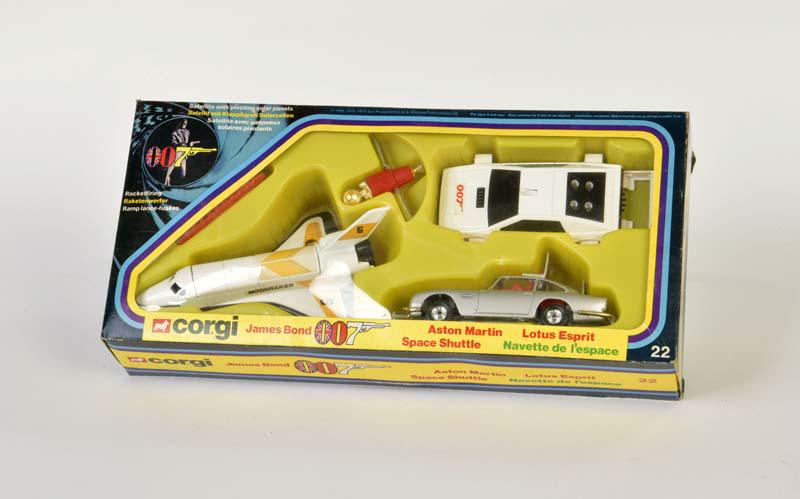 Corgi, James Bond 5 teiliges Set (Lotus, Space Shuttle, (1 of 1)