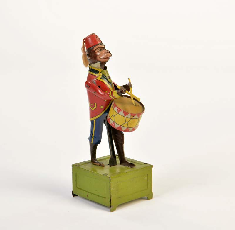 Distler, Affe mit Trommel (1 of 1)