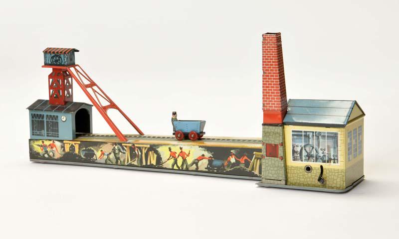 Arnold, Loren Wendebahn: Arnold, Tipper Truck Turnaround Train, W.-Germany, tin, cw ok, visually C 1-