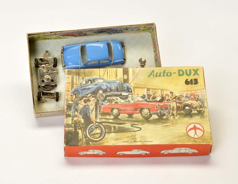 Dux, Auto Dux 613 VW 1500 (1 of 1)