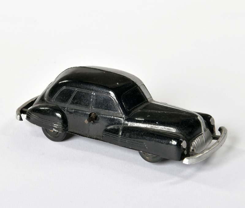 Limousine mit Uhrwerk (1 of 1)