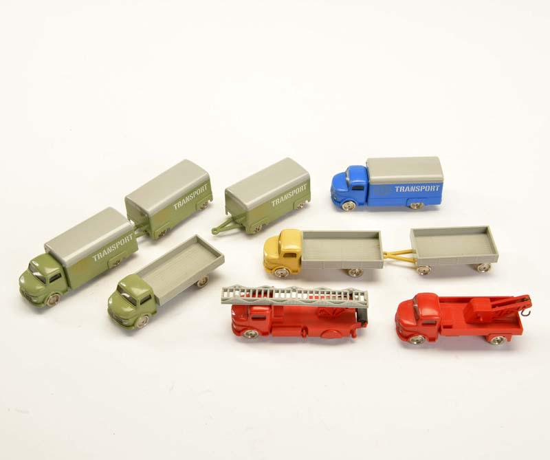 Lego, 6x Mercedes Benz 1413 + 2 Anhaenger (1 of 1)