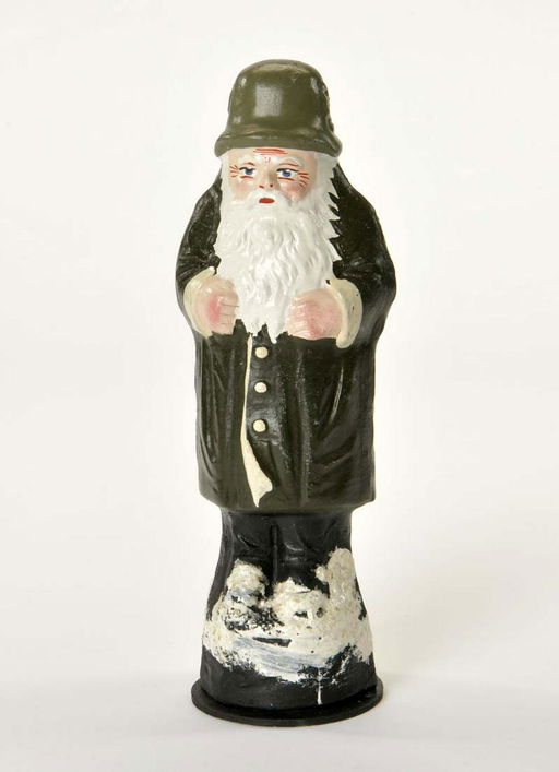 Erzgebirge Weihnachtsmann Mit Stahlhelm Als Candy Jun 19 2020 Antico Mondo Auktionen In Germany