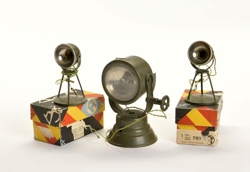 Hausser, Elastolin: 3 Scheinwerfer (1 of 1)