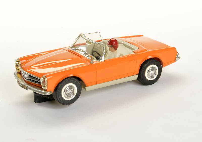 Fleischmann, Auto Rallye 3260 Mercedes 280 SL Slot Car (1 of 3)