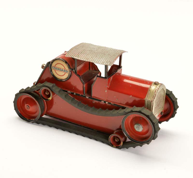 Maerklin, Raupenschlepper (1 of 3)