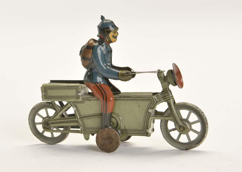 Paya, Penny Toy Motorrad + Soldat (1 of 3)