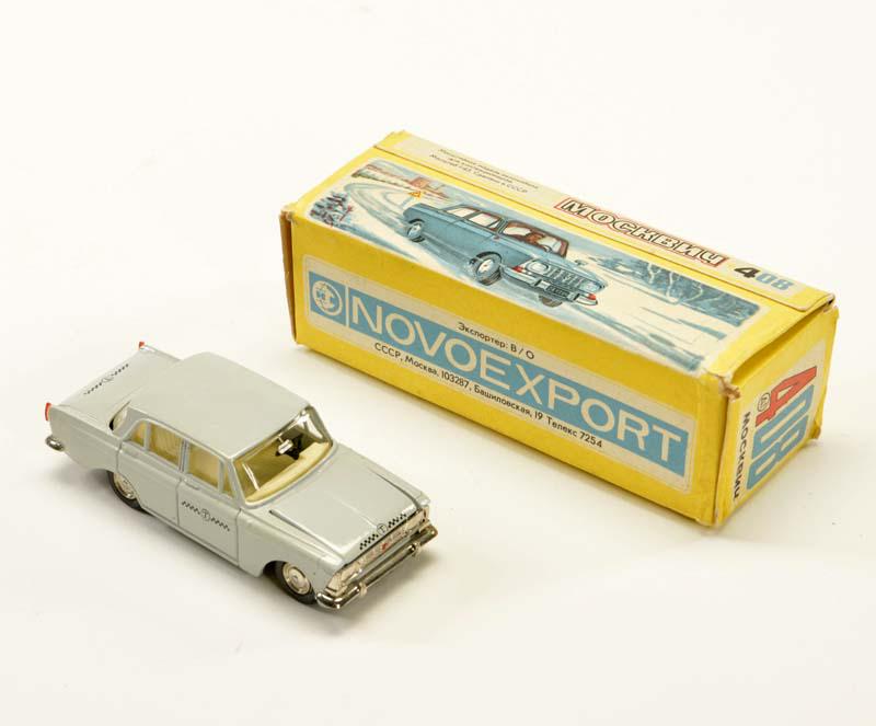 Taxi 408: Taxi 408, UssR, 1:43, diecast, min. cracks on paint, otherwise very good condition