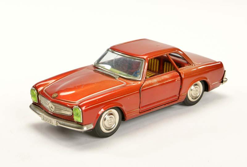 Ichiko, Mercedes 230 SL (1 of 3)