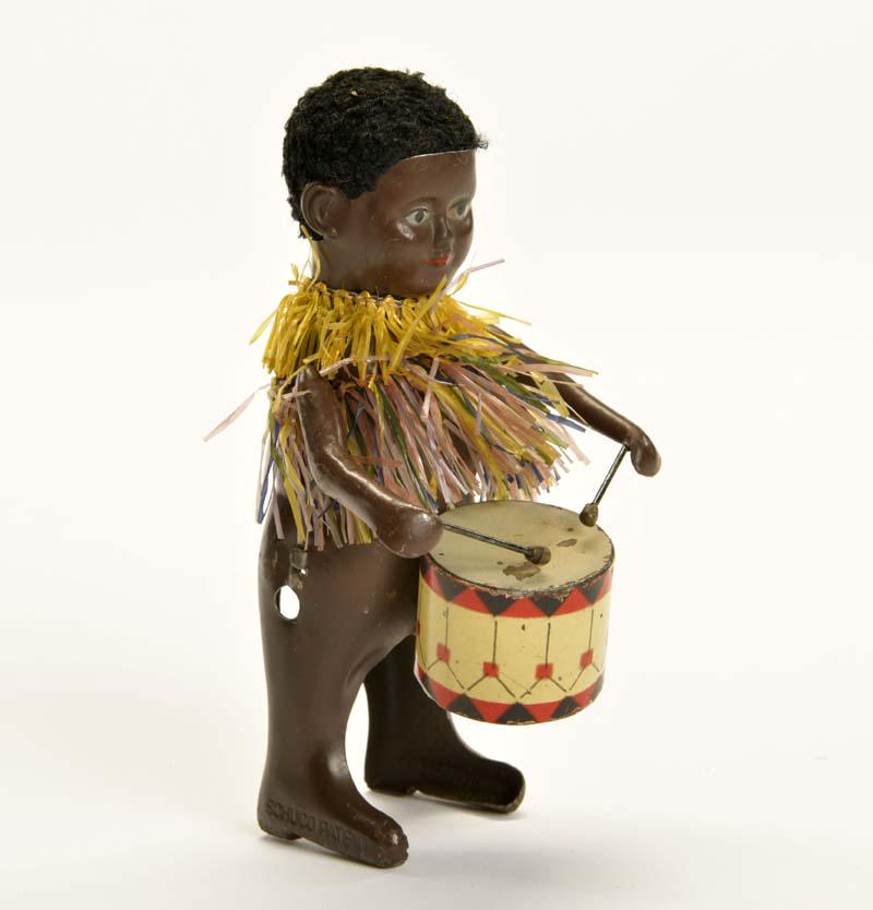 Schuco, Afrikaner mit Trommel (1 of 2)