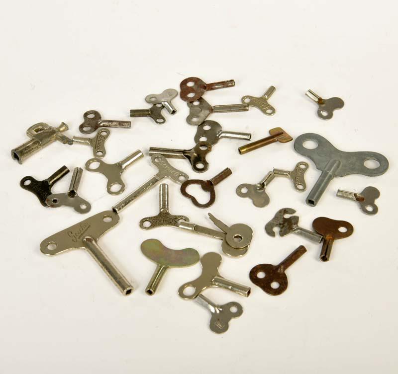 Schuco, Praemeta u.a., 30 Schluessel: Schuco, Praemeta a.o., 30 Keys, please inspect