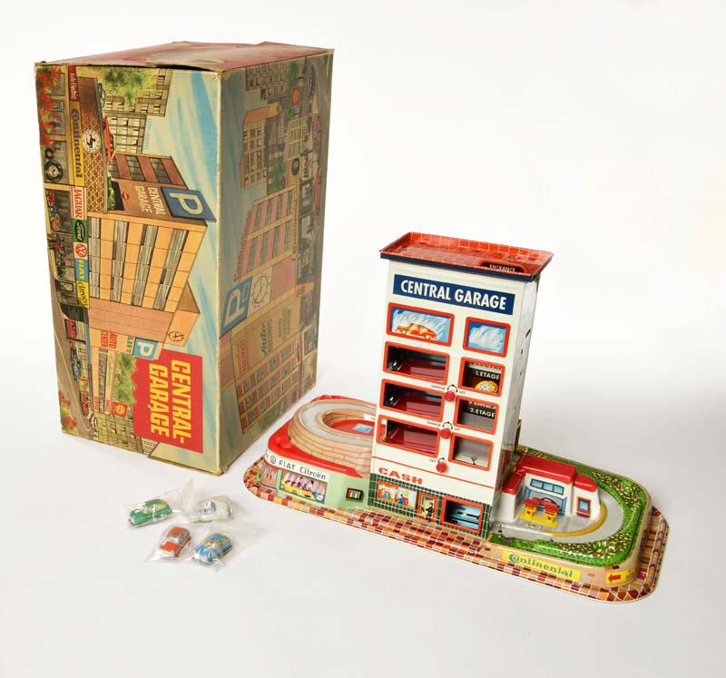 Technofix, Central Garage 327 (1 of 1)