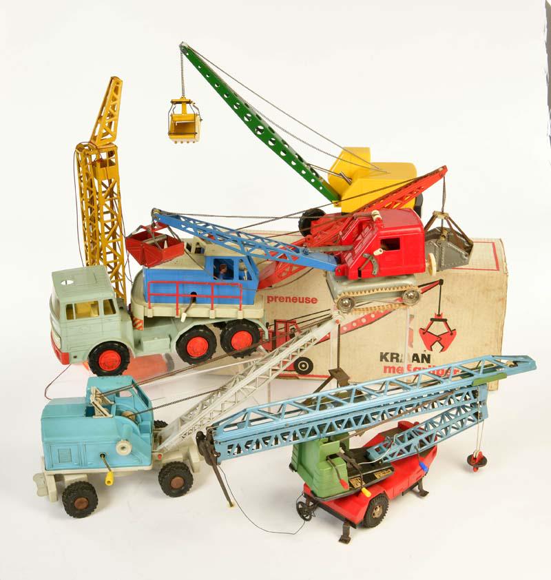 Gama u.a., Konvolut Kraene + Kranwagen (1 of 1)