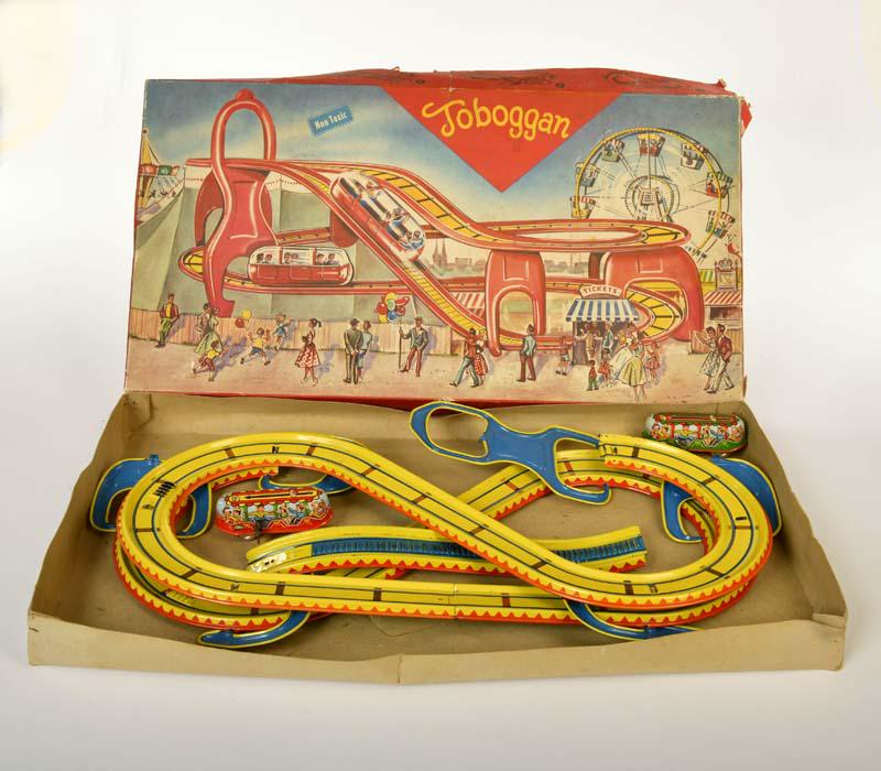 Technofix, Toboggan (1 of 2)