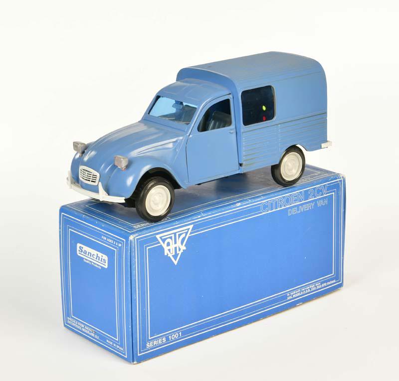 AHC, Citroen 2 CV Lieferwagen (1 of 2)