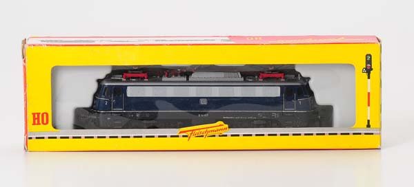 Fleischmann: Fleischmann, Locomotive E-10, W.-Germany, gauge H0, Blech, condition 1- Beschreibung: Fleischmann, Lok E-10, W.-Germany, Spur H0, Blech, Z 1- (902)