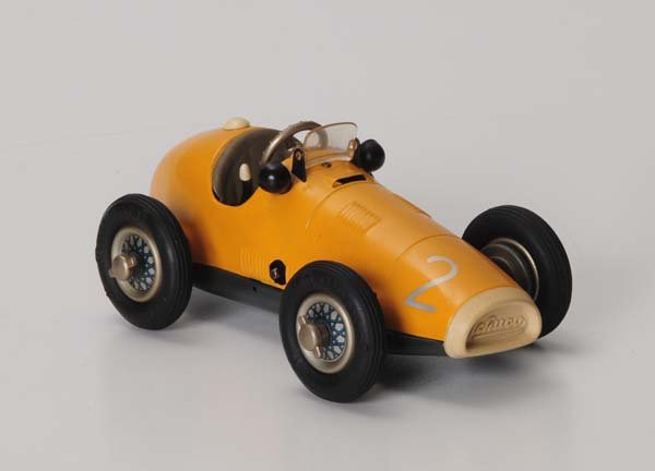 Schuco: Schuco, grand prix racer 1070, US Z. Germany, 16cm, tin, windup ok, condition 1- Beschreibung: Schuco, Grand Prix Racer 1070, US Z. Germany, 16cm, Blech, Uhrwerk ok, Z 1-, (2743)