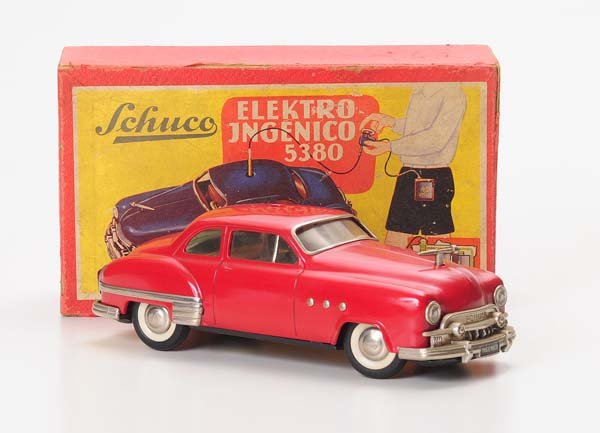 Schuco: Schuco, Ingenico 5311, W.-Germany, 22cm, tin, function not checked, otherwise perfect, with manual and steering shaft, original box condition 2 Beschreibung: Schuco, Ingenico 5311, W.-Germany, 22cm, B