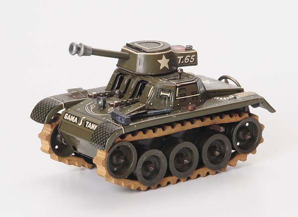 Gama: Gama, Tank, US Zone Germany, tin, windup ok, one shovel missing, condition 2, Beschreibung: Gama, Tank, US Zone Germany, 16 cm, Blech, Uhrwerk ok, eine Schaufel fehlt, Z 2, (11)