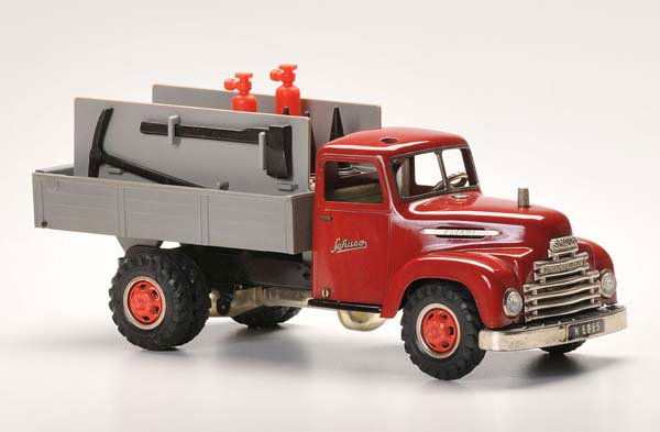 Schuco: Schuco. Road works Vehicle. W.-Germany. battery drive ok. prototype. condition 1. Deutsche Beschreibung: Schuco. Baustellenfahrzeug. W.-Germany. 27 cm. Batterieantrieb ok. Prototyp. Z 1.