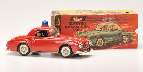 Schuco: Schuco. Elektro Razzia. W.-Germany. functions ok. damaged original box condition 4. condition 1-. Deutsche Beschreibung: Schuco. Elektro Razzia. W.-Germany. 21 cm. Funktionen ok. beschädigter Okt Z