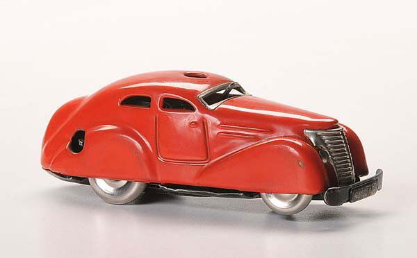 Schuco: Schuco. remote control car 3000. Germany prewar. windup ok. condition 3 Deutsche Beschreibung: Schuco. Fernlenk Auto 3000. Germany VK. 11cm. Uhrwerk ok. Z 3
