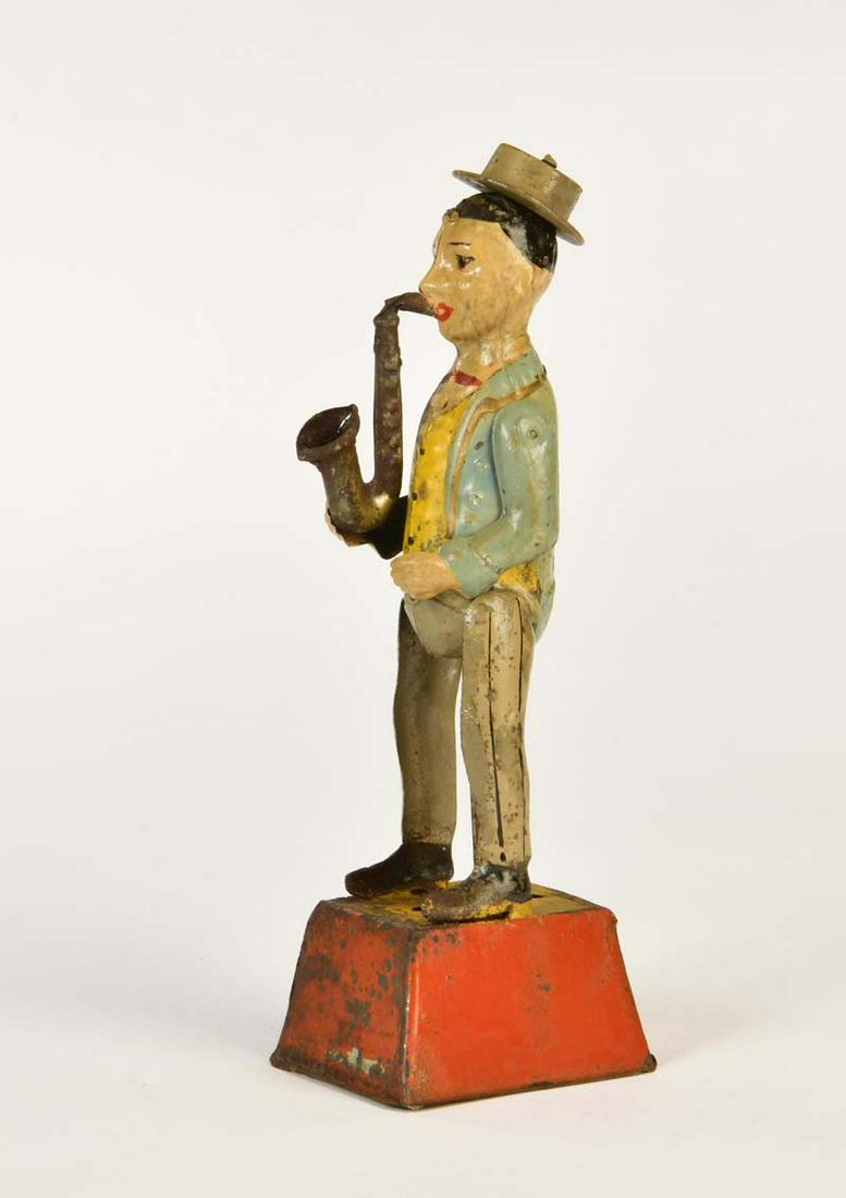 Saxophon Spieler: Saxophonist, Germany pw, tin, cw ok, paint d. due to age, rust d. on socle, repainted