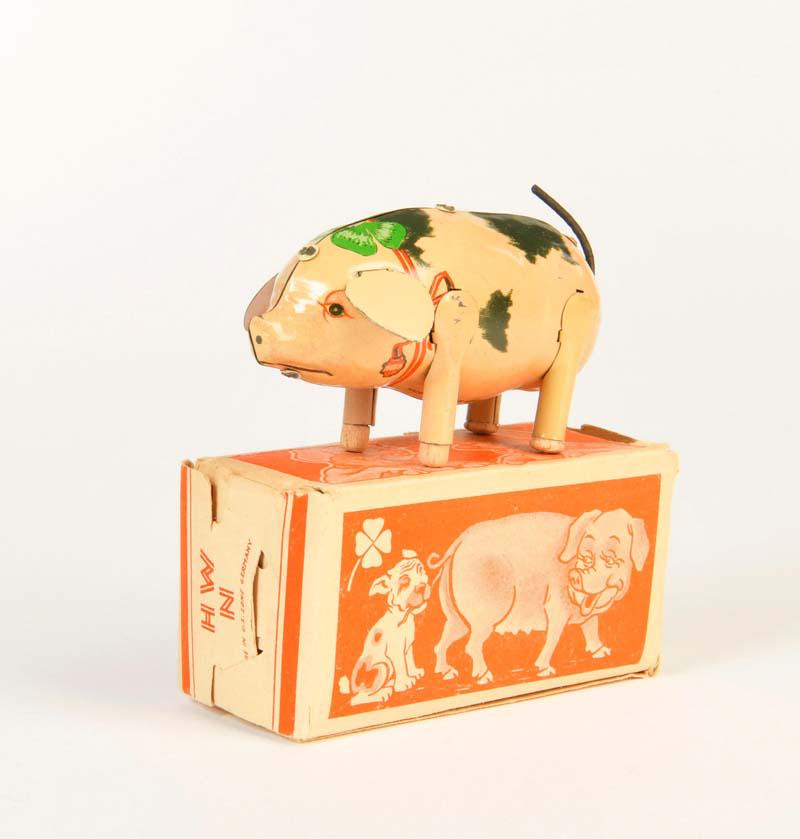 HWN, Gluecksschwein (1 of 3)