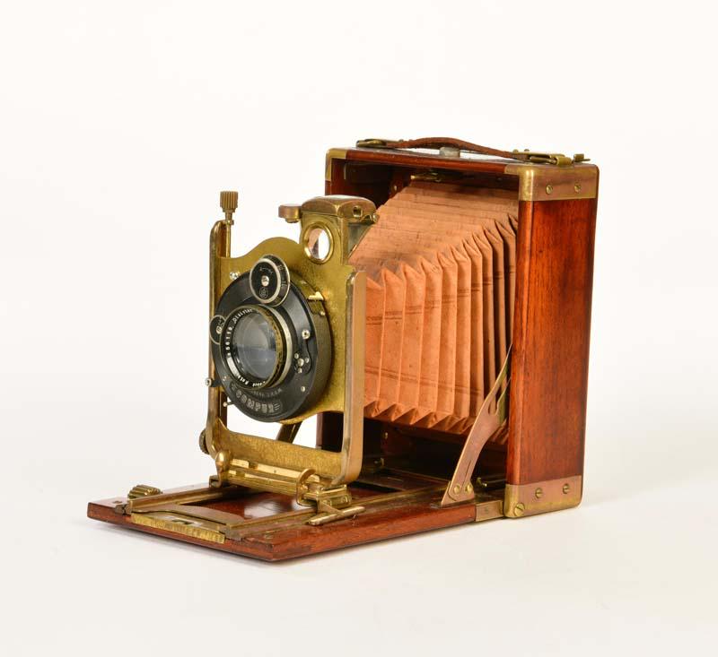 Laack, Gazelle Tropenkamera 9x12 (1 of 1)