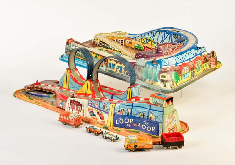 Technofix, 326 Loop the Loop + 322 Industrial Transport (1 of 1)