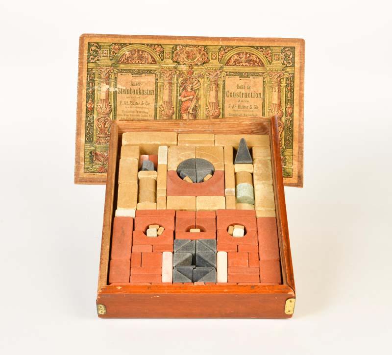 Anker, Steinbaukasten: Anker, Stone Construction Kit, Germany pw, traces of age, please inspect