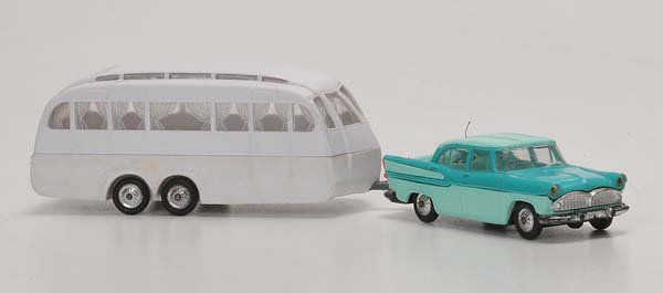 Norev: English Description: Norev, Simca + Caravan, France, 1:43, plastic, condition 1-2 Deutsche Beschreibung: Norev, Simca + Caravan, France, 1:43, Kunststoff, Z 1-2, (1679)