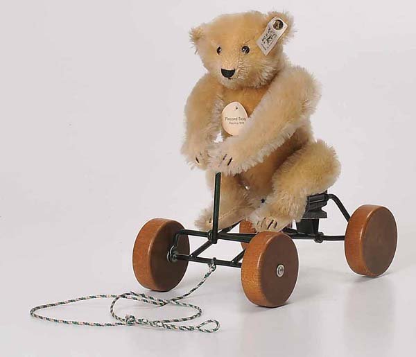 Steiff: English Description: Steiff, Record Teddy, 24cm, reproduction 90s, condition 1 Deutsche Beschreibung: Steiff, Record Teddy, 24cm, Reproduktion 90er Jahre, Z 1, (2141)