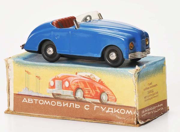 Schuco: English Description: Schuco- Reproduction, UdSSR, 15cm, tin, wind-up ok, original box condition 2+, windscreen minimal moved, very rare, otherwise condition 1 Deutsche Beschreibung: Schuco- Nachbau, U