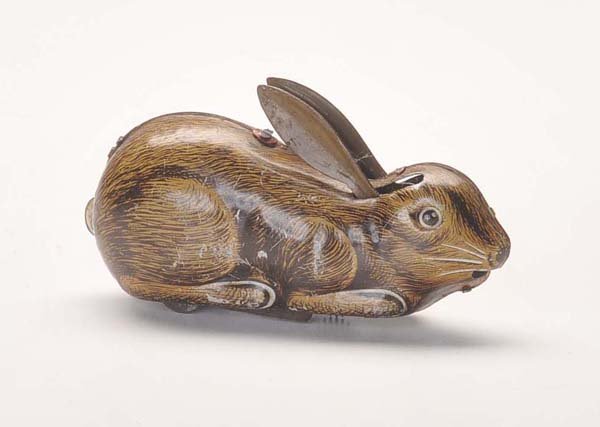 Bunny: English Description: Bunny, Germany, 10cm, tin, windup ok, paint damage, condition 2- Deutsche Beschreibung: Hase, Germany, 10cm, Blech, Uhrwerk ok, Lackmängel, Z 2-, (3009)