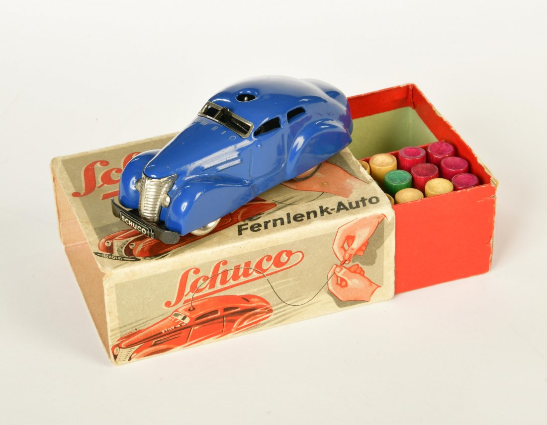 Schuco, Fernlenkauto 3000 (1 of 3)