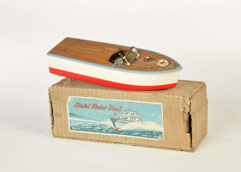 MSK, Model Motor Boat (1 of 1)