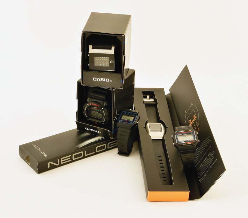 Casio u.a., 5 Digitaluhren (Neolog u.a.) (1 of 1)