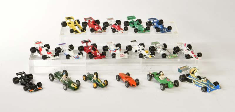 Polistil, Corgi + Matchbox, Konvolut Formel Rennwagen (1 of 2)