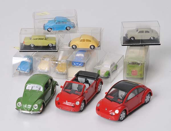 Convolute: Convolute Model Cars VW, Opel, Seat, original box condition 1, condition 1, Deutsche Beschreibung: Konvolut2x VW New Beetle Concept 1 Detailcars, 1x VW Brezelkäfer Rio, 2 VX Käfer + 1 LKW Brekina, 5