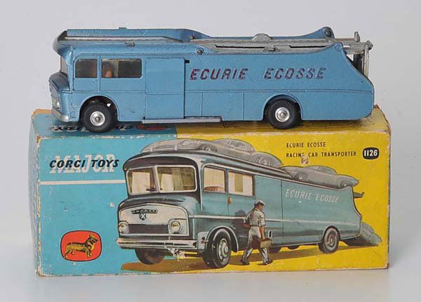 Corgi Toys: Corgi Toys, Vehicle Transporter, England, 1:43, diecast, minimal paint damage, original box condition 2, condition 2+ Deutsche Beschreibung: Corgi Toys, Autotransporter, England, 1:43, Druckguss, mini