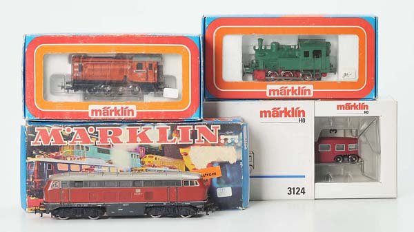 Marklin: Marklin, 3x Lok & 1x Rail Bus, W.-Germany, H0, mixed condition, mainly very good, Deutsche Beschreibung: Märklin, 3x Lok & 1x Schienenbus, W.-Germany, H0, Okt, gemischter Zustand, meist sehr gut, (27