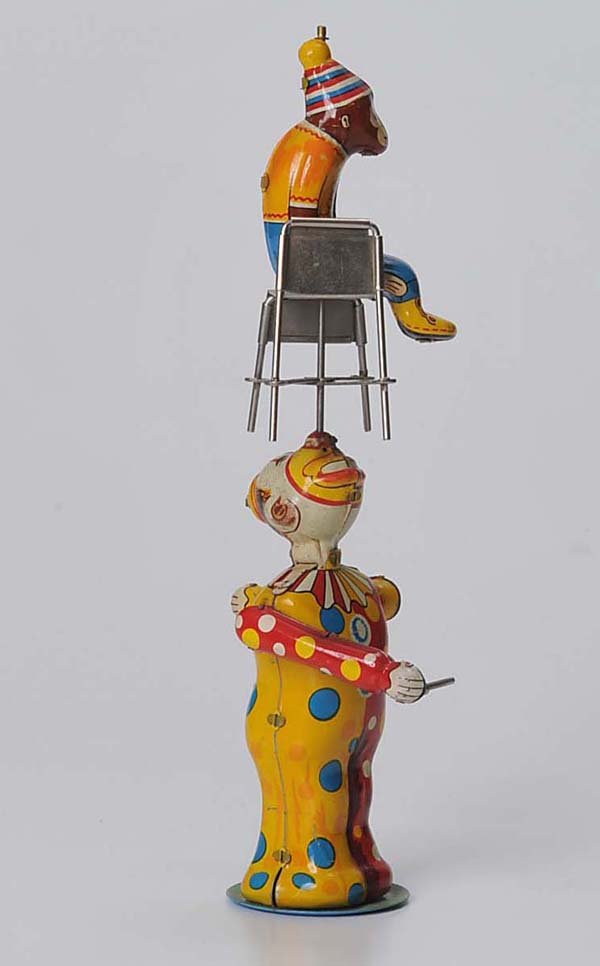 TPS: TPS, Clown with monkey, Japan, 23 cm, tin, windup ok, condition 1- Deutsche Beschreibung: TPS, Clown mit Affe, Japan, 23 cm, Blech, Uhrwerk ok, Z 1-(2410)